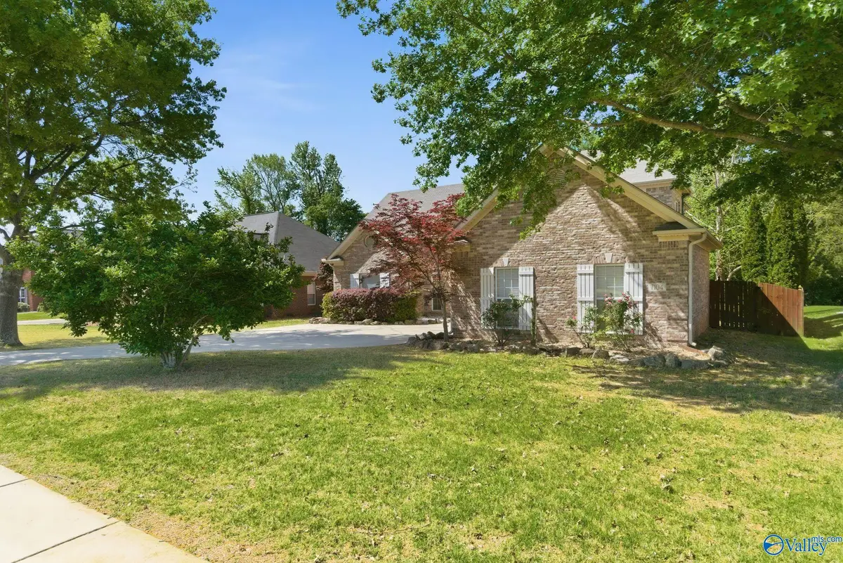 7104 Tull Water Drive Se, Owens Cross Roads, AL 35763 - #1