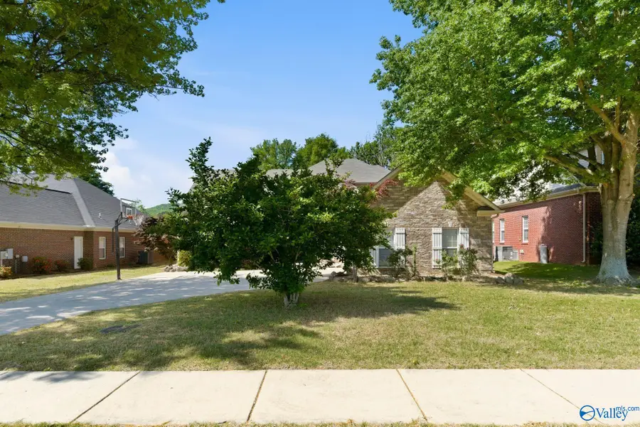 7104 Tull Water Drive Se, Owens Cross Roads, AL 35763 - #3