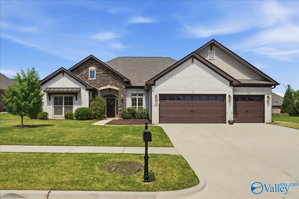 7605 Summerdawn Drive Se, Owens Cross Roads, AL 35763 - #1