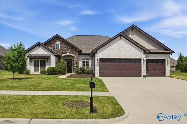 7605 Summerdawn Drive Se, Owens Cross Roads, AL 35763