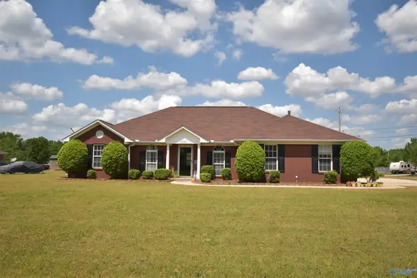 218 Waypoint Circle, Harvest, AL 35749