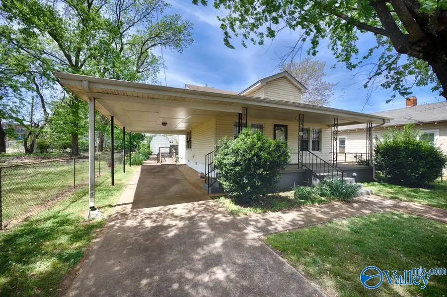 2112 Summer Street Sw, Huntsville, AL 35805 - #2