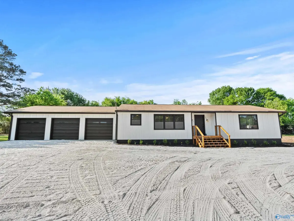 146 Lark Lane, Harvest, AL 35749 - #1