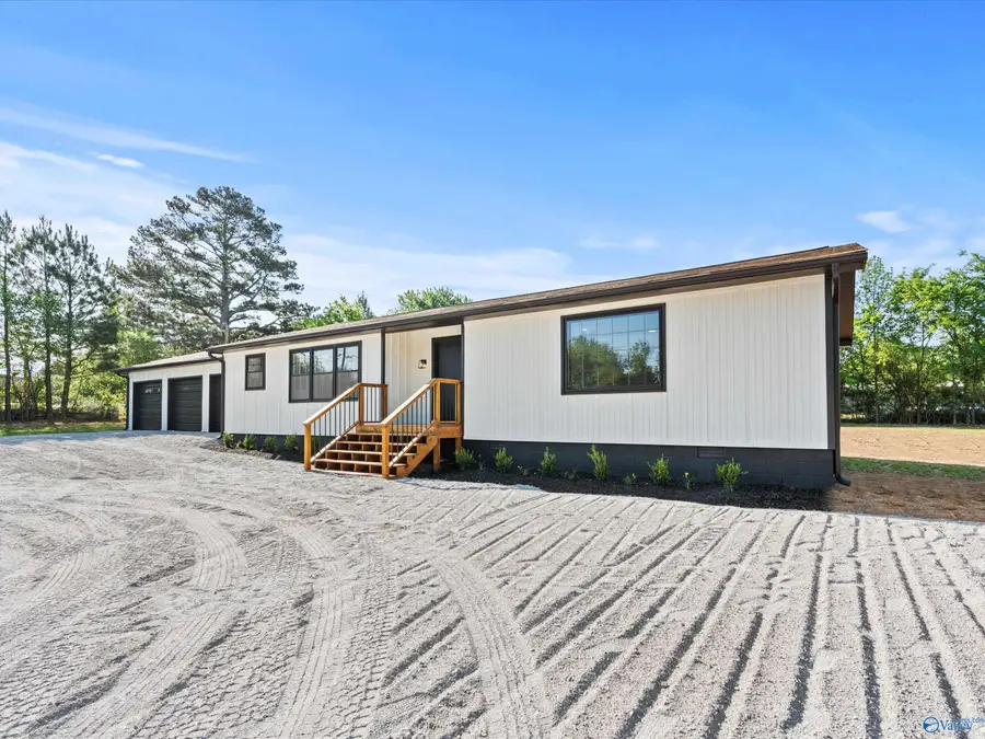 146 Lark Lane, Harvest, AL 35749 - #2