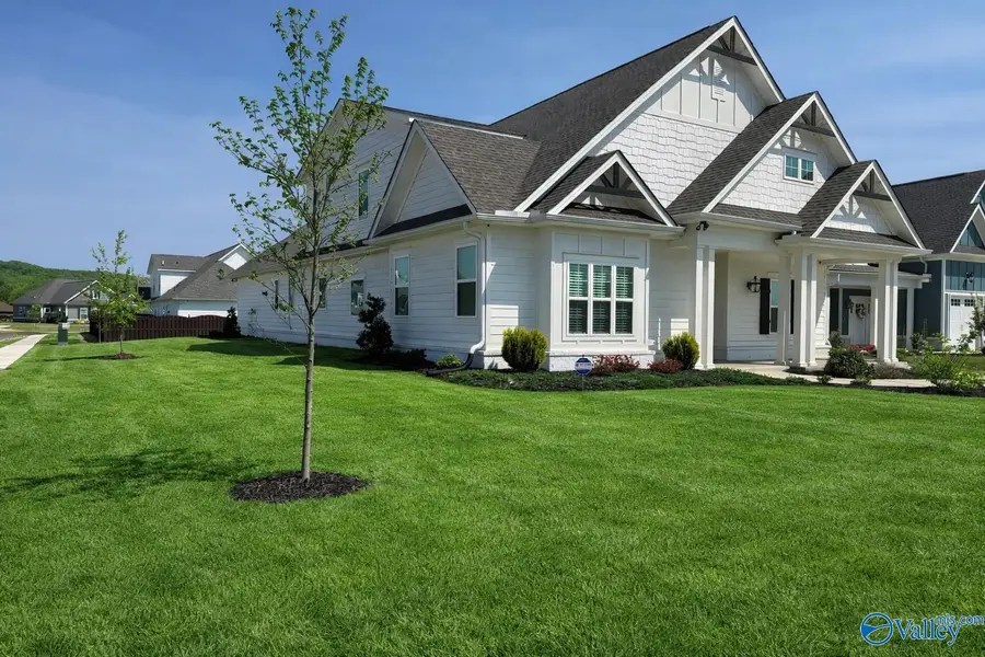 200 Midvale Circle, Harvest, AL 35749 - #2