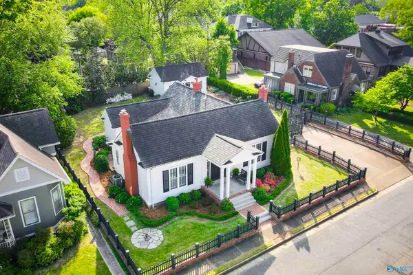 215 Lafayette Street Ne, Decatur, AL 35601