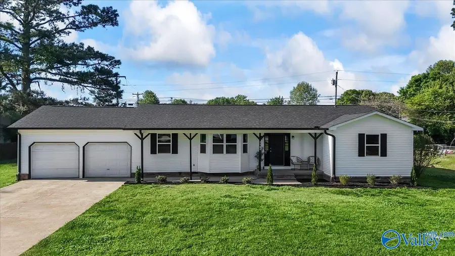 1162 6th Avenue, Arab, AL 35016 - #2