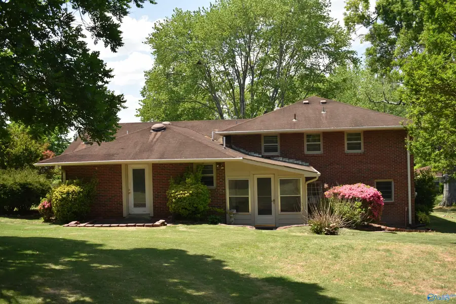 1503 Fell Avenue Ne, Huntsville, AL 35811 - #3