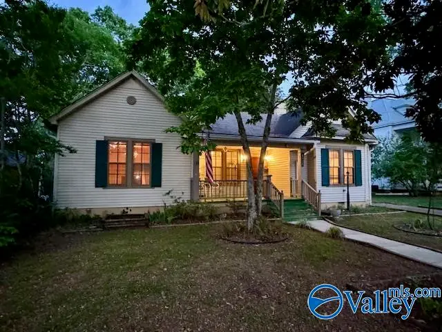 207 East Street, Athens, AL 35611 - #3