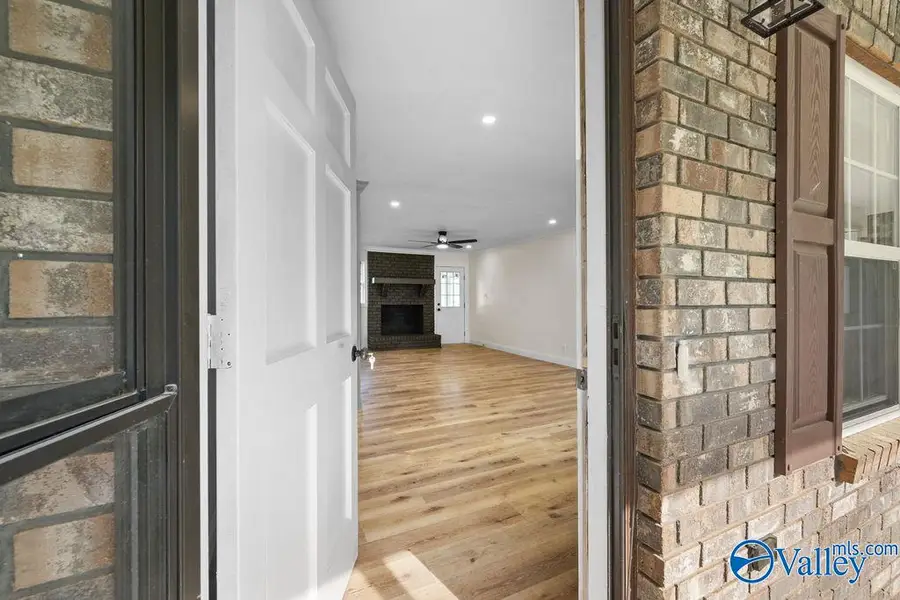 525 Riverwood Drive, Hokes Bluff, AL 35903 - #3