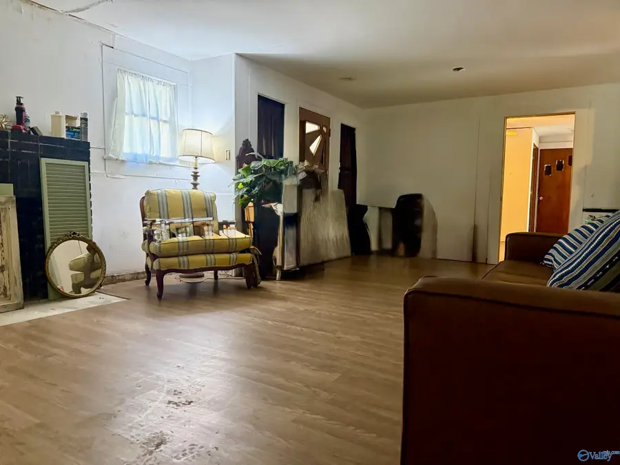 3600 Madison Avenue, Gadsden, AL 35904 - #2