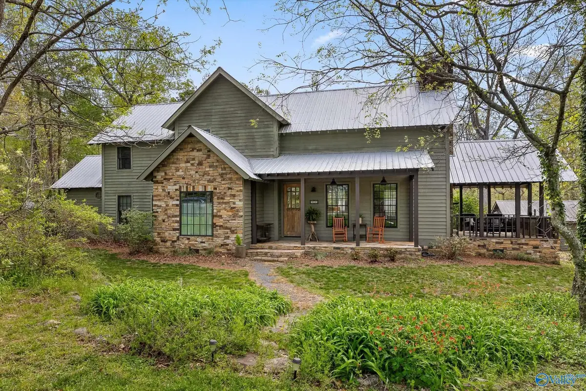 303 S Cool Street, Mentone, AL 35984 - #1