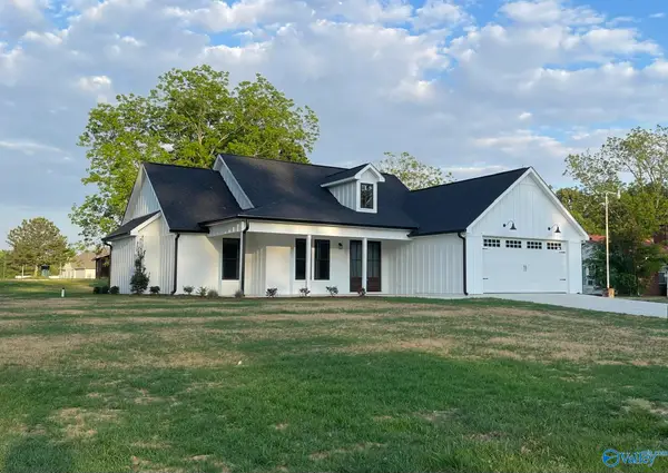 1993 New Haven Drive, Southside, AL 35907