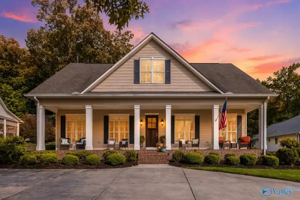 2305 Sunset Drive, Guntersville, AL 35976