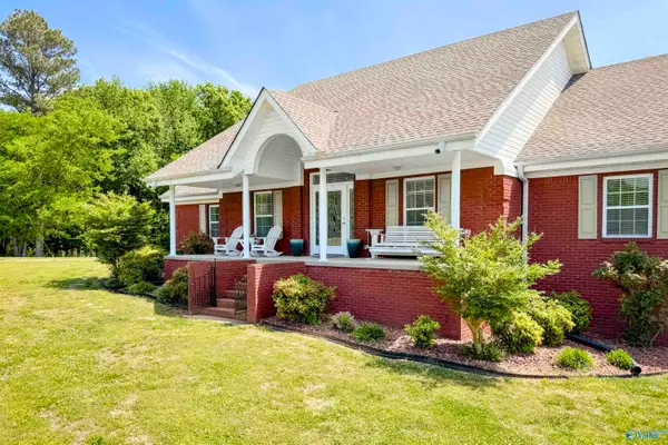 4234 County Road 460, Mount Hope, AL 35651