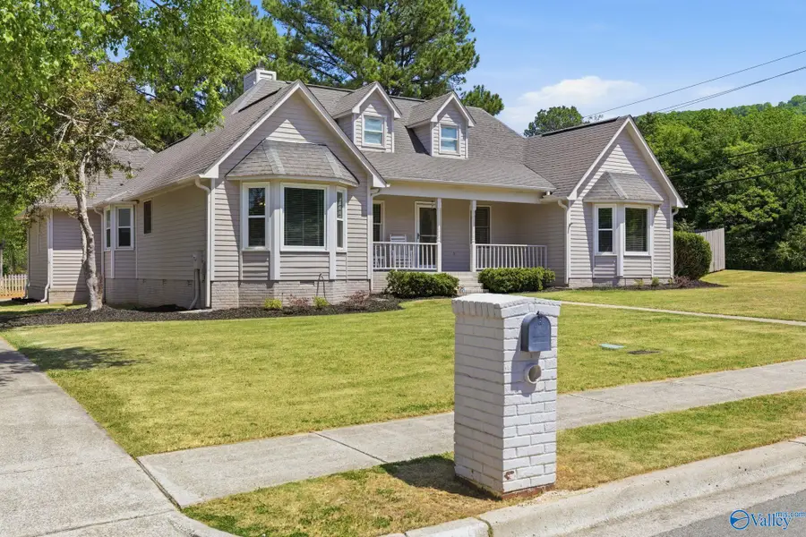 1119 Chesterfield Road Se, Huntsville, AL 35803 - #2