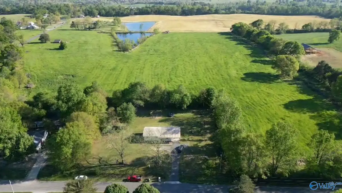 822 County Road 695, Holly Pond, AL 35083 - #1