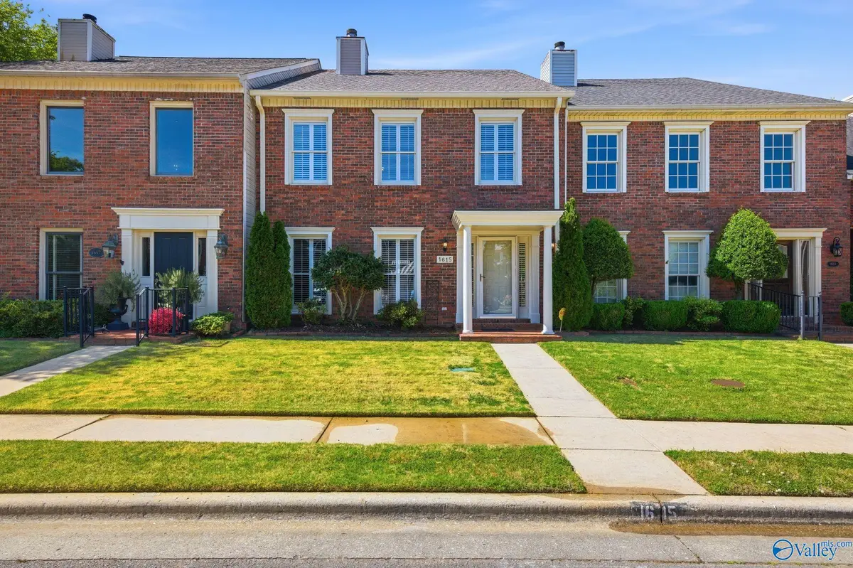 1615 River Bend Place, Decatur, AL 35601 - #1