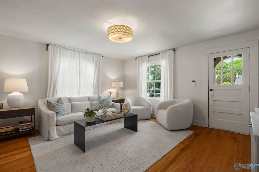 1306 Clinton Avenue E, Huntsville, AL 35801 - #3