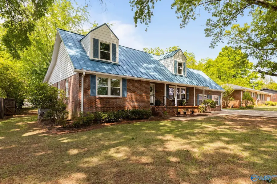 4312 Hunt Drive Nw, Huntsville, AL 35816 - #2