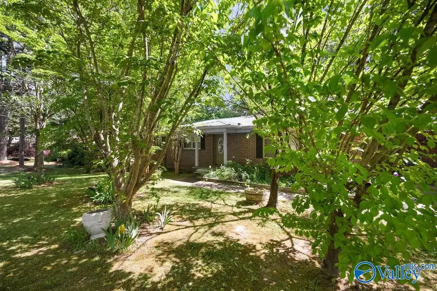 2417 Sunset Strip, Gadsden, AL 35904 - #2