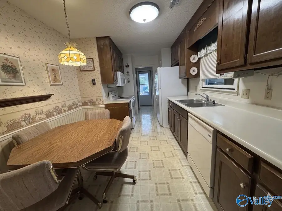 102 Rosa Lee Drive, Meridianville, AL 35759 - #3