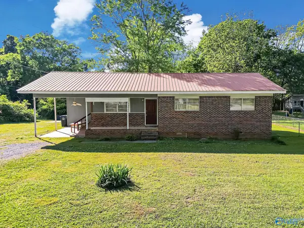 595 N Grand Avenue, Collinsville, AL 35961