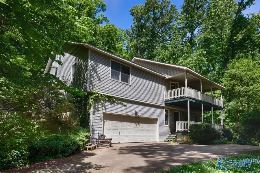 180 Vicki Lane, Owens Cross Roads, AL 35763 - #3