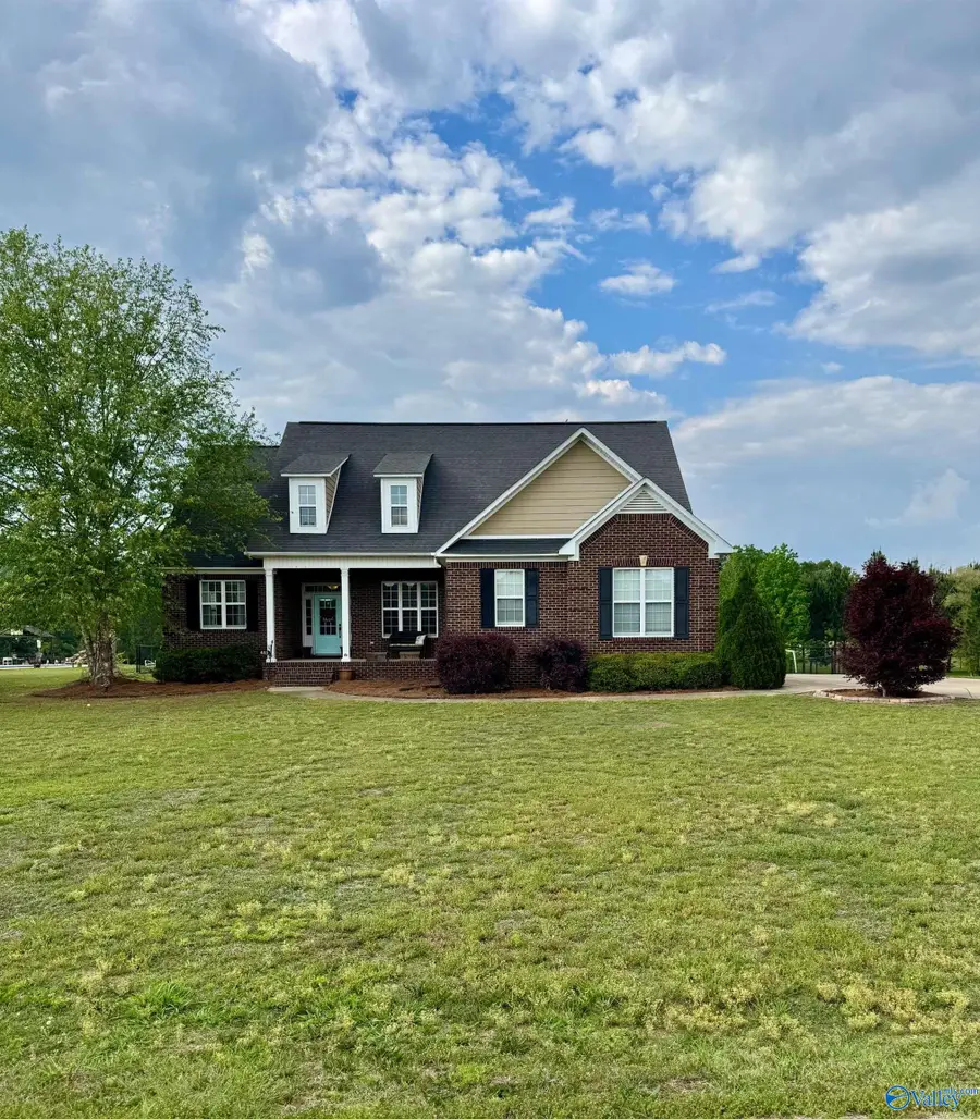 433 CHRISLYN Chrislyn Drive, Gadsden, AL 35901 - #2