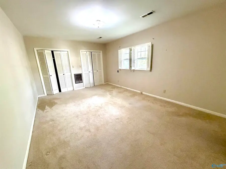 704 Martin Avenue, Boaz, AL 35957 - #3