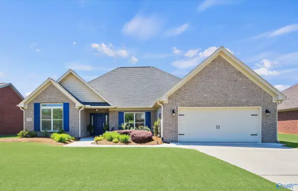 6735 Mceachern Lane Se, Owens Cross Roads, AL 35763