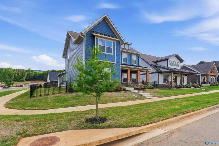 131 Bridgestone Drive Ne, Huntsville, AL 35811 - #2