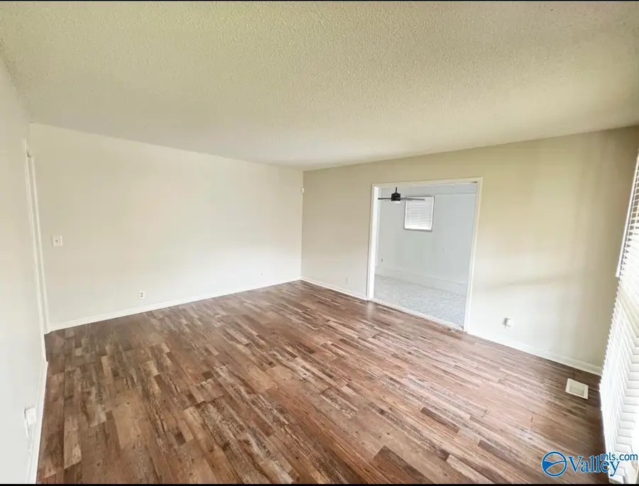 4021 NW Knollbrook Drive, Huntsville, AL 35810 - #2