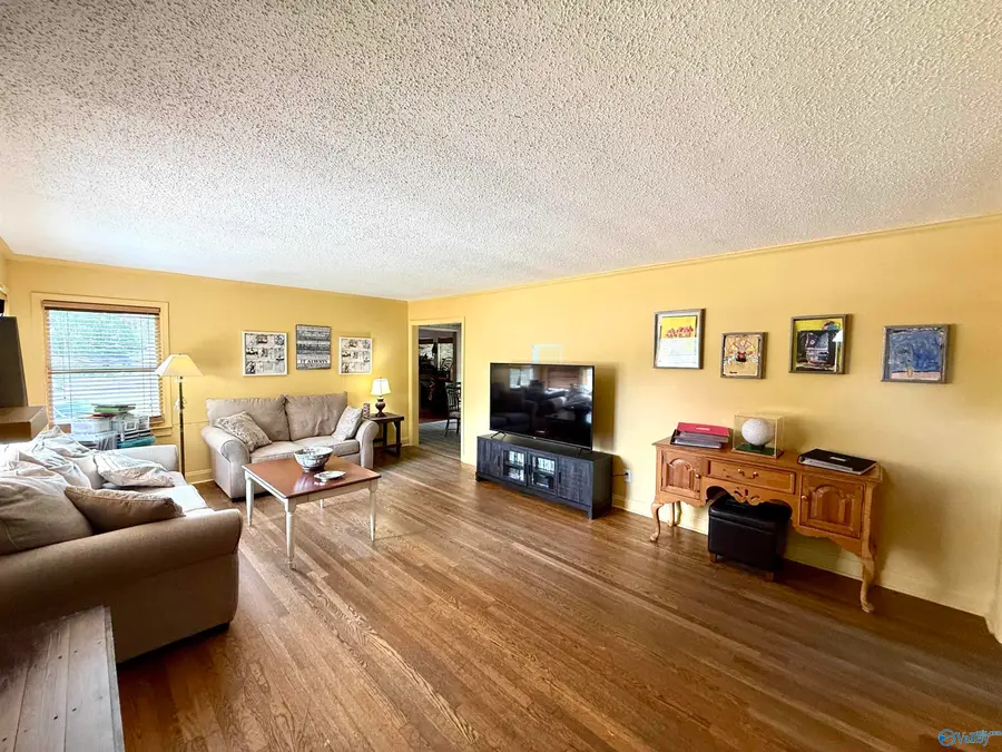 205 Manor Street, Gadsden, AL 35901 - #2