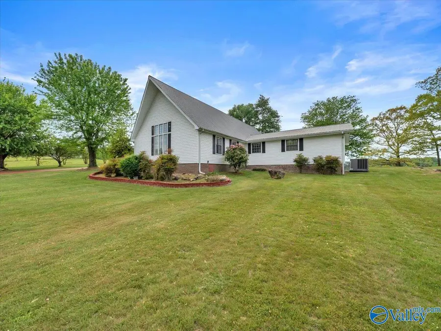 194 County Road 815, Higdon, AL 35979 - #3