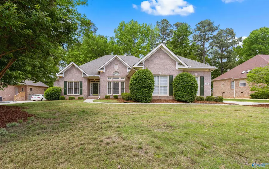 115 Holbrook Drive, Huntsville, AL 35806 - #3