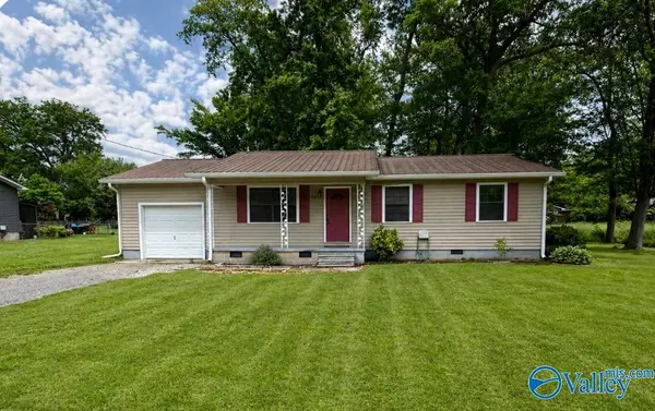 89 Pike Avenue, Boaz, AL 35957