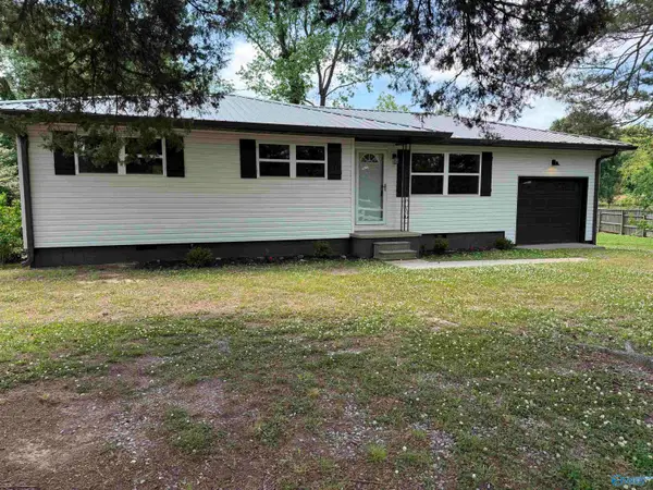 1029 Rabbittown Road, Albertville, AL 35950