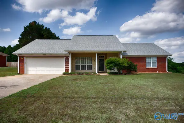 135 Crossing Blvd, Meridianville, AL 35759