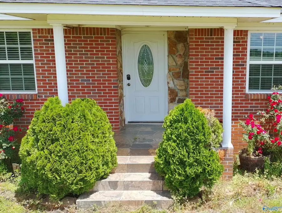 1277 County Road 843, Dawson, AL 35963 - #2