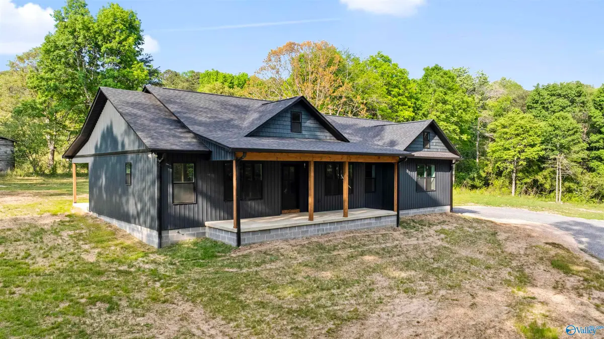 2110 Highland Drive, Fort Payne, AL 35967 - #1