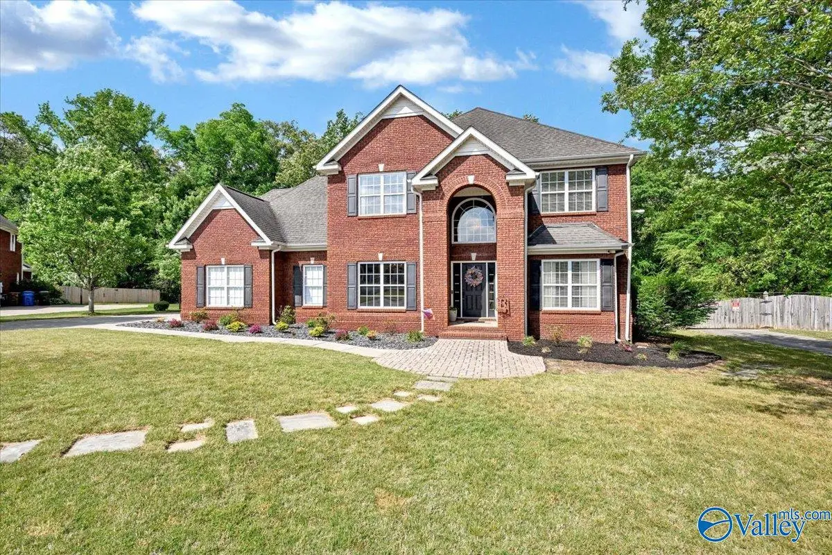 1303 Spring Branch Drive Ne, Hartselle, AL 35640 - #1