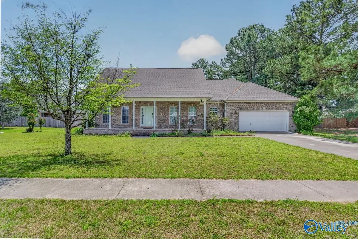 476 Wilson Mann Road, Owens Cross Roads, AL 35763 - #1