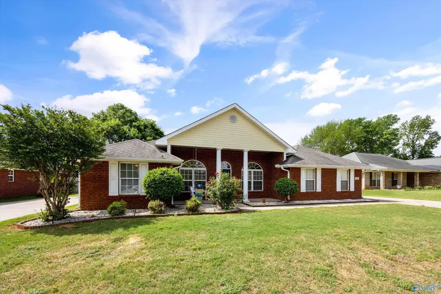 125 Coldsprings Drive, Harvest, AL 35749 - #2