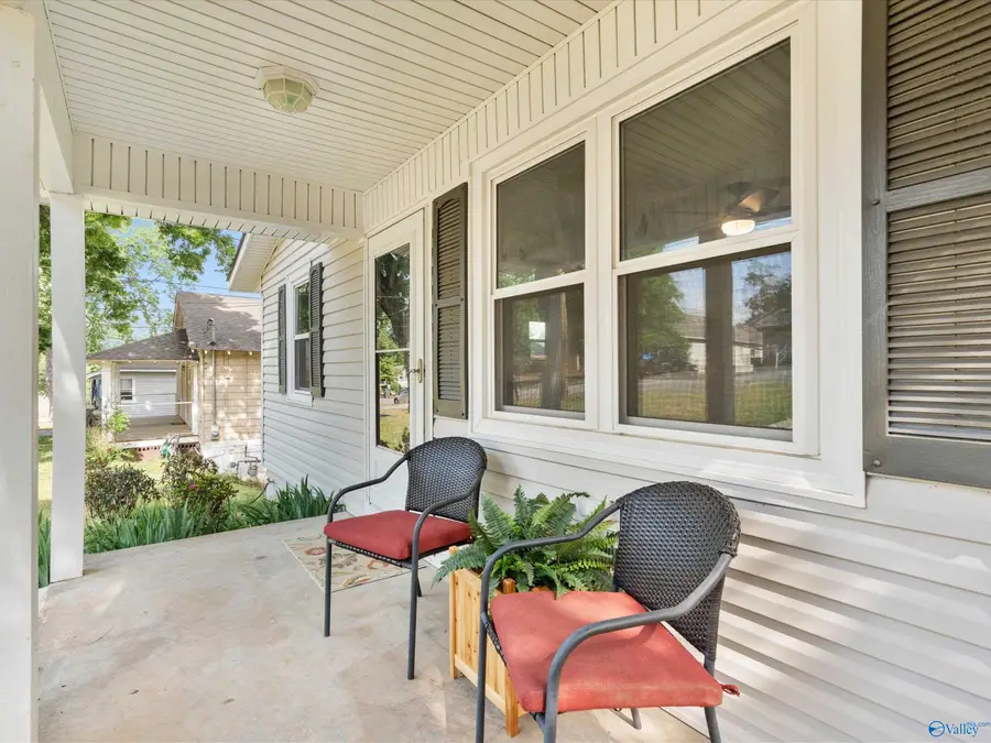 1409 Highland Avenue Se, Huntsville, AL 35801 - #2