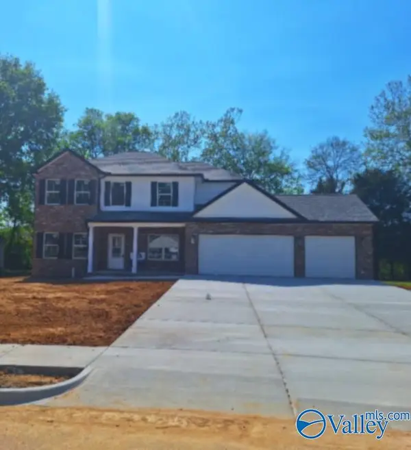 36 Emory Drive, Priceville, AL 35603