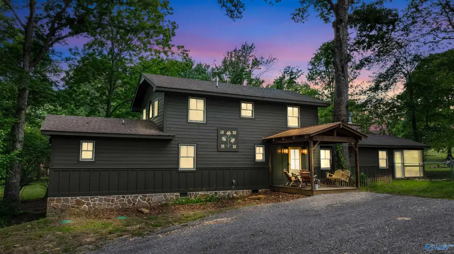 472 Cutler Avenue, Mentone, AL 35984 - #3