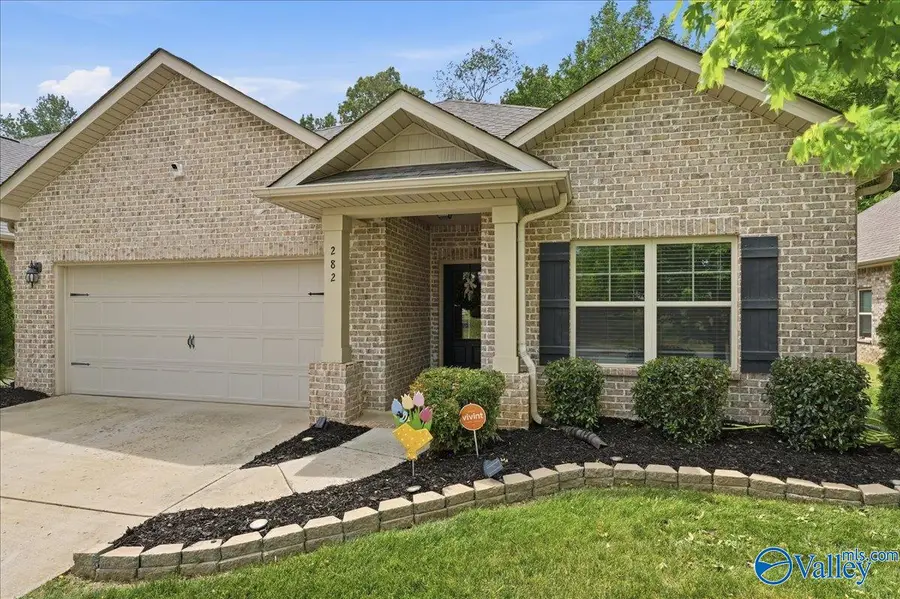 282 Falcon Ridge Drive, New Market, AL 35761 - #2