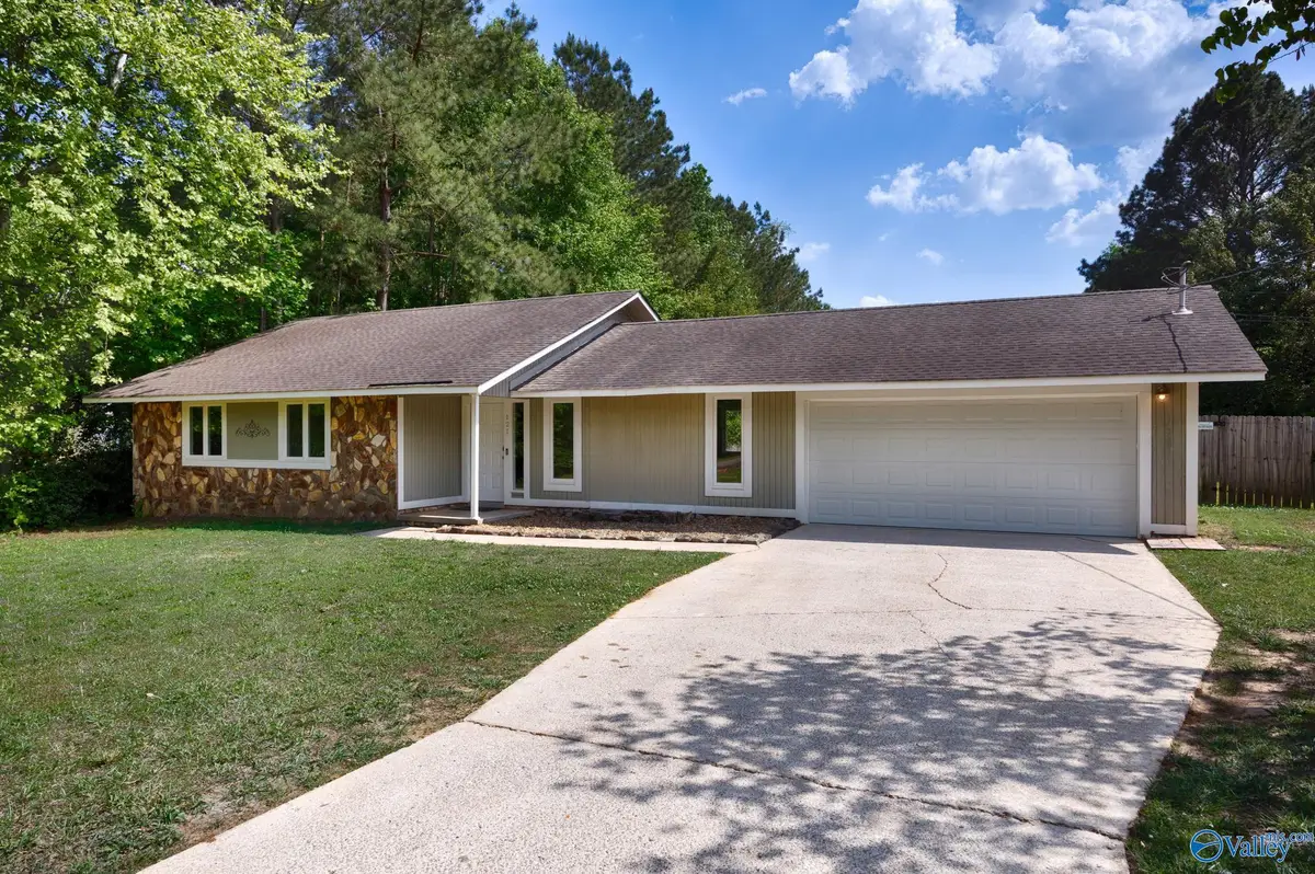 121 Northwood Circle, Harvest, AL 35749 - #1