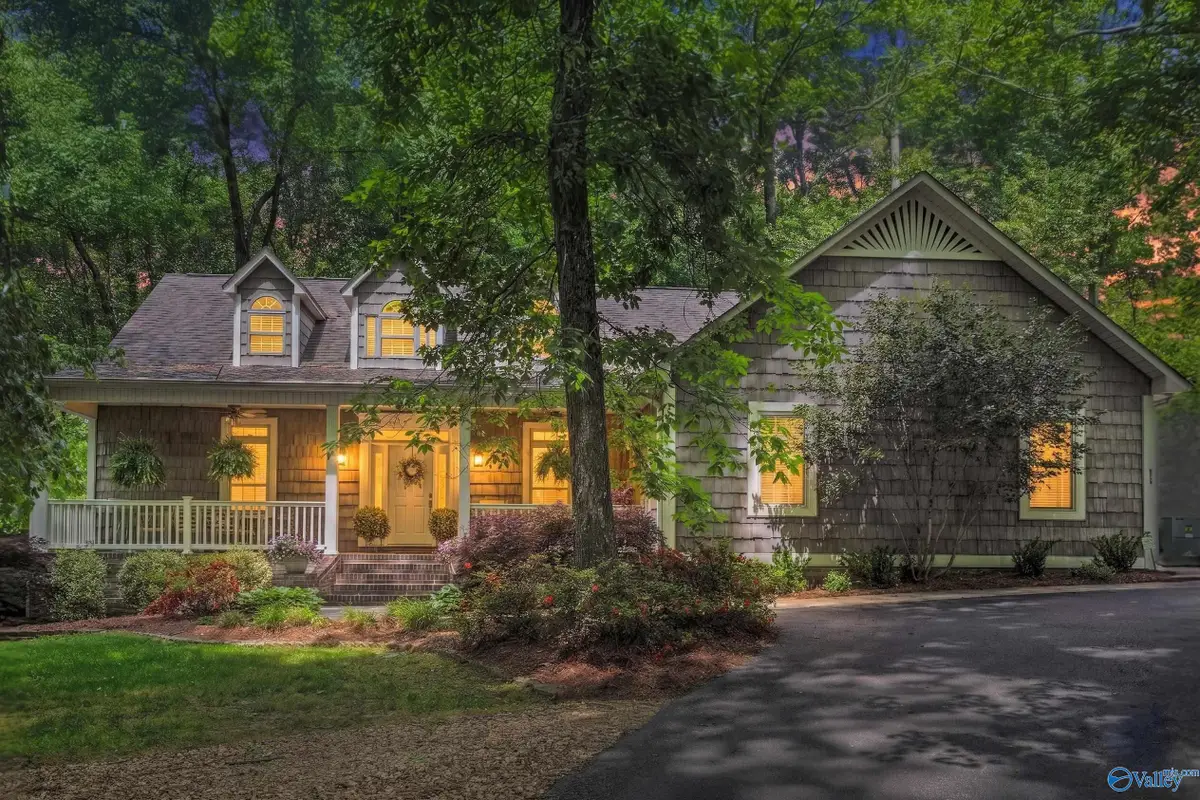 213 Inez Street, Boaz, AL 35957 - #1